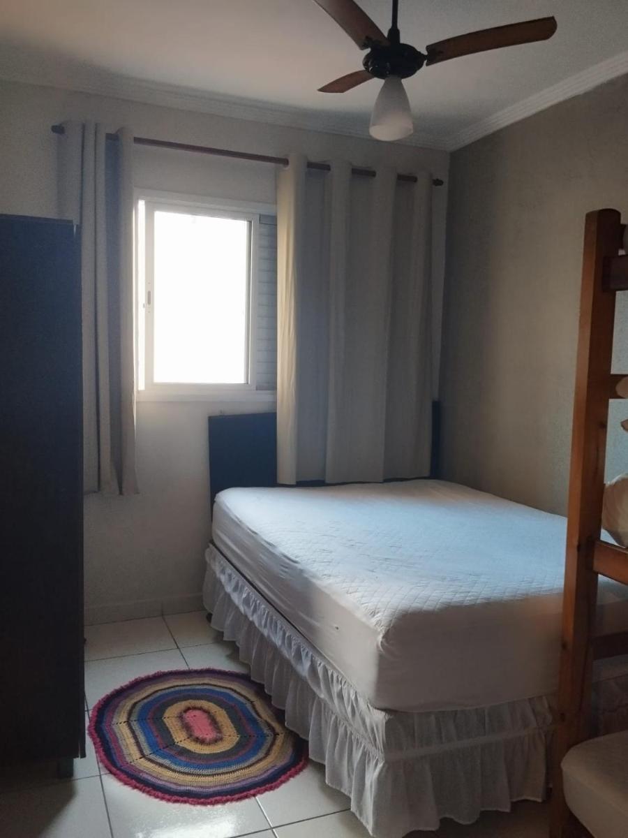 Apê Temporada Praia Grande SP Completo com Piscina, Churrasqueira, Estacionamento, Wi-Fi - Hizvo