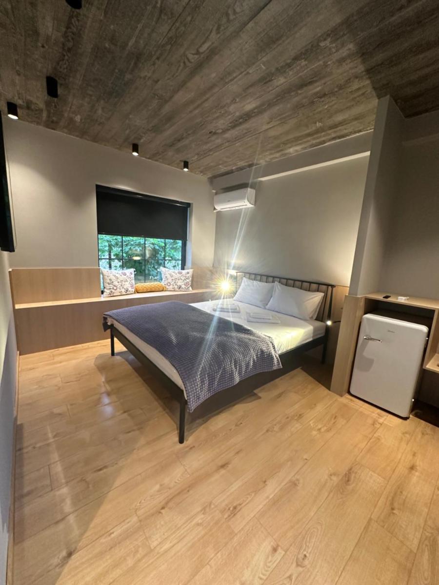 Villa Number 6 - Housity