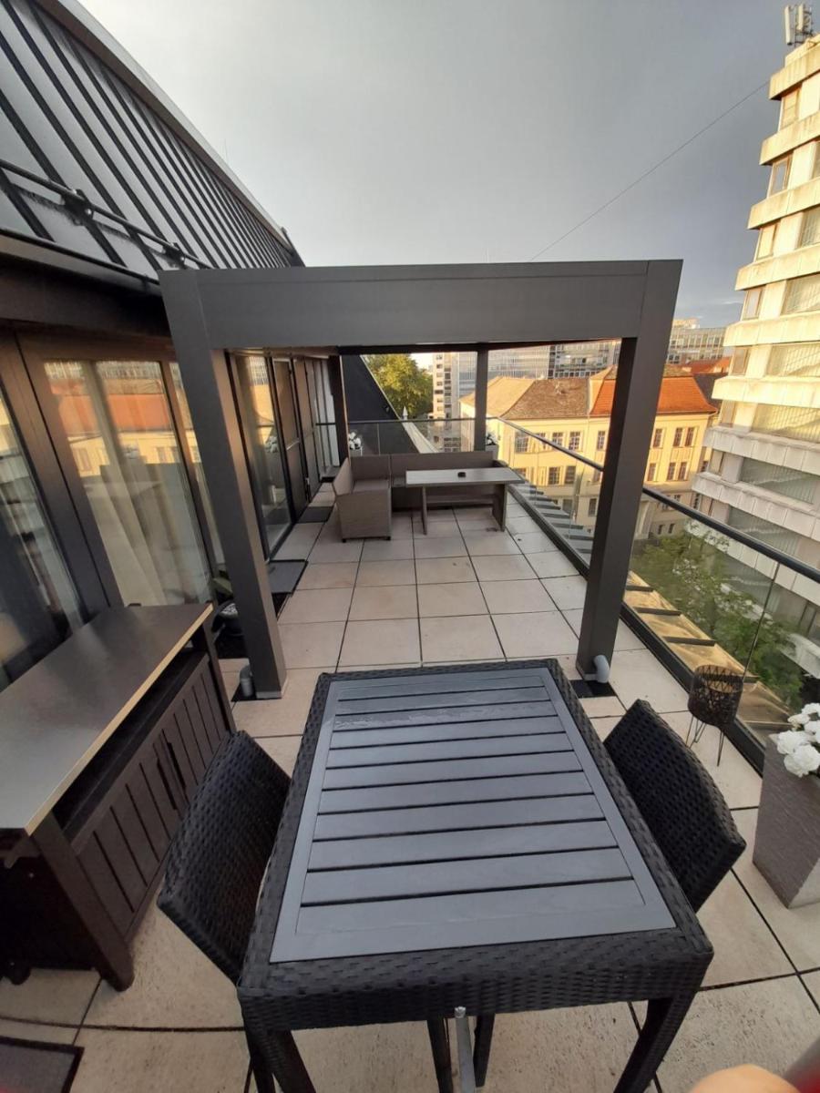 Suitetrails - CITY CENTER APARTMAN - Szeged