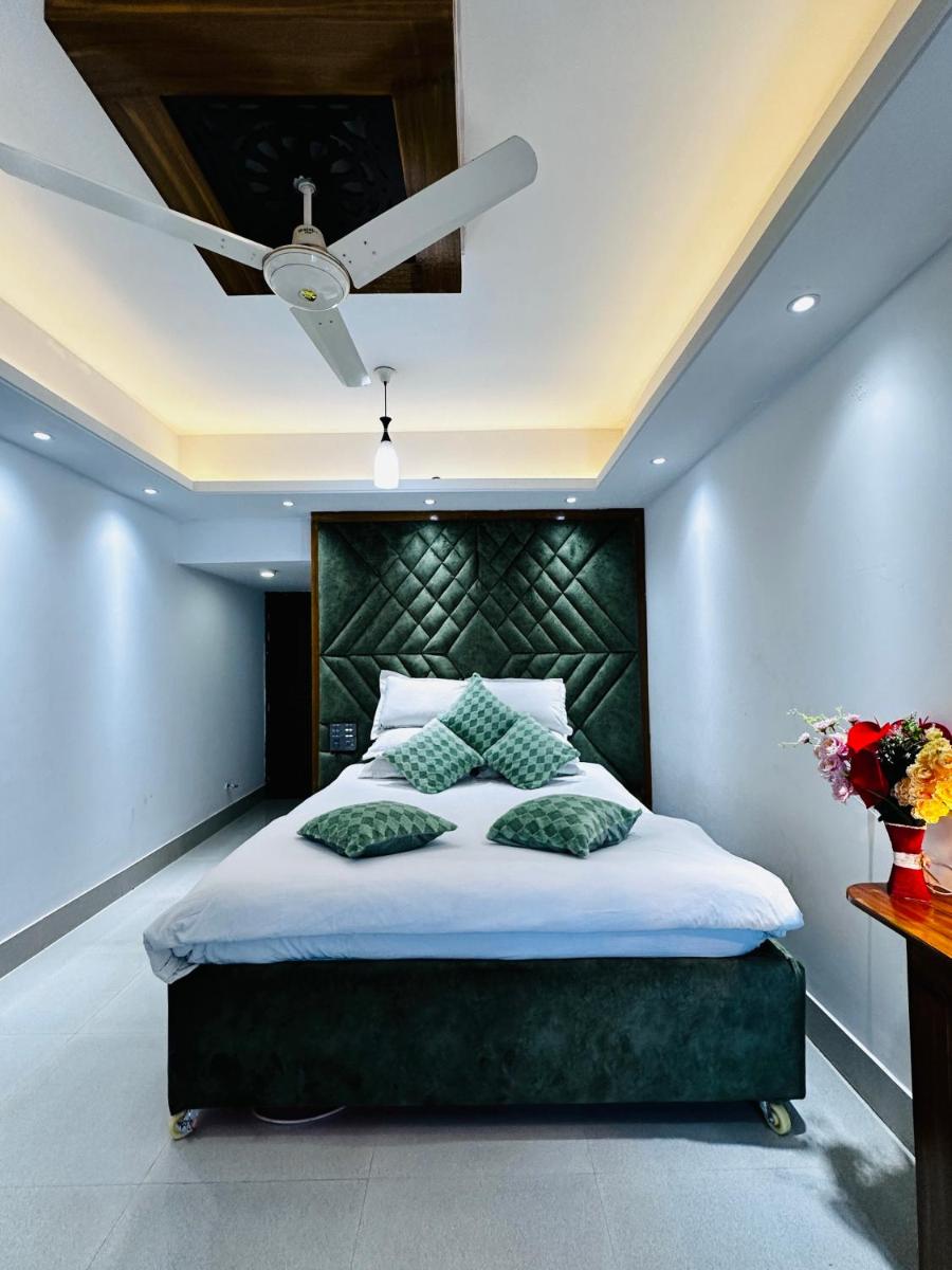 Modern Resort - Housity