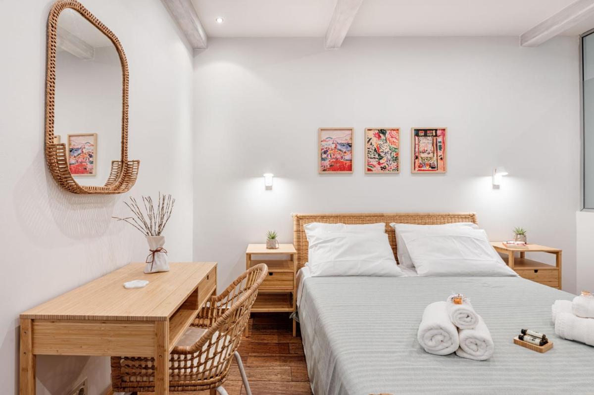 Saint's Alley Suite - Housity