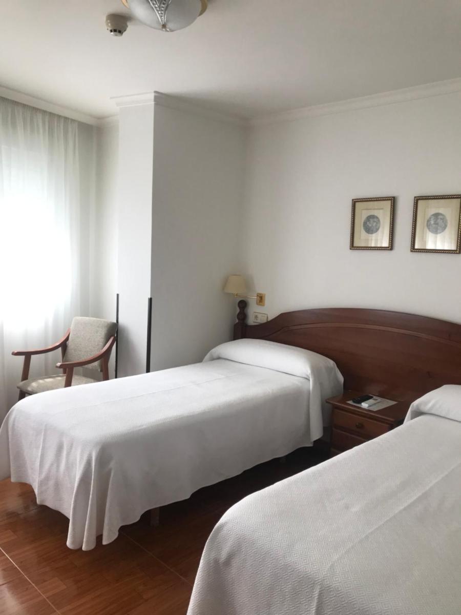 Hostal O Portiño - Housity