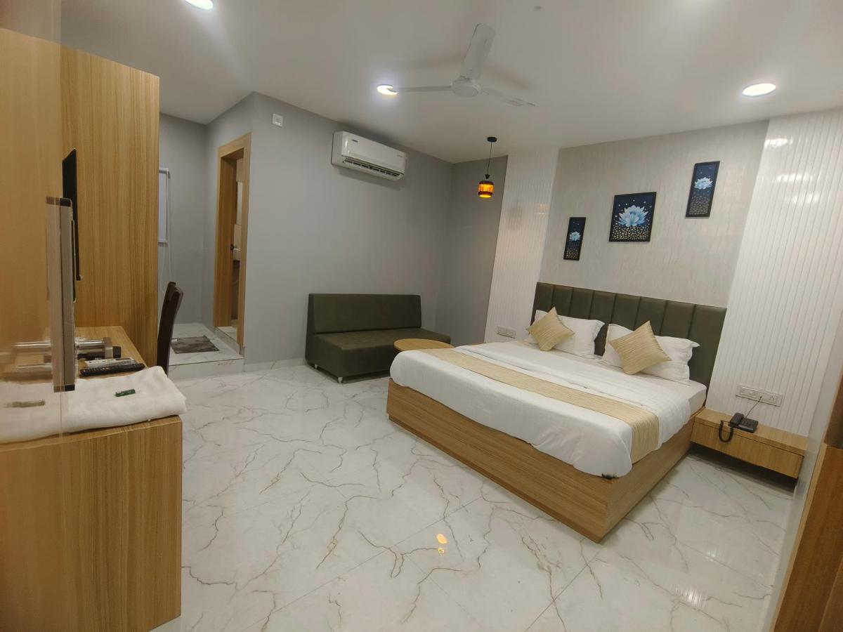 HOTEL NEW YoRK - Housity