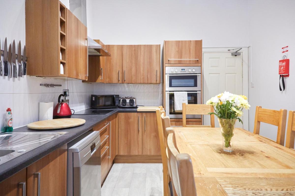 George IV Residence - Housity