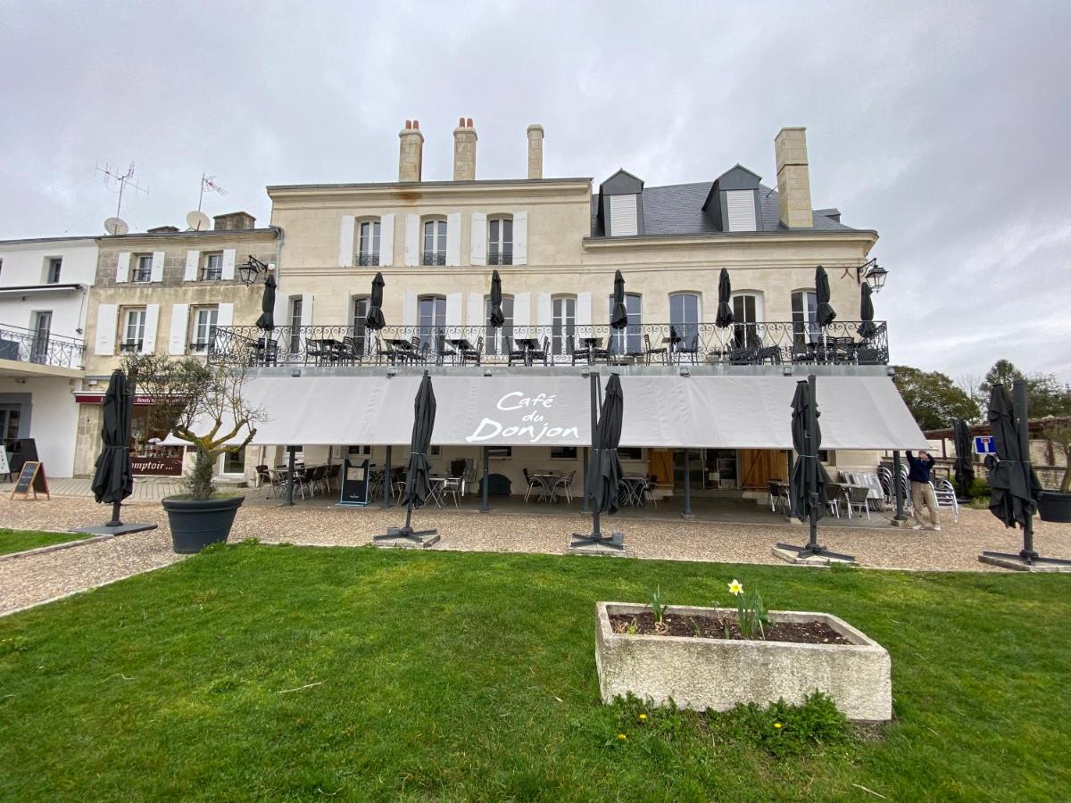 Appartement face au Donjon - Housity
