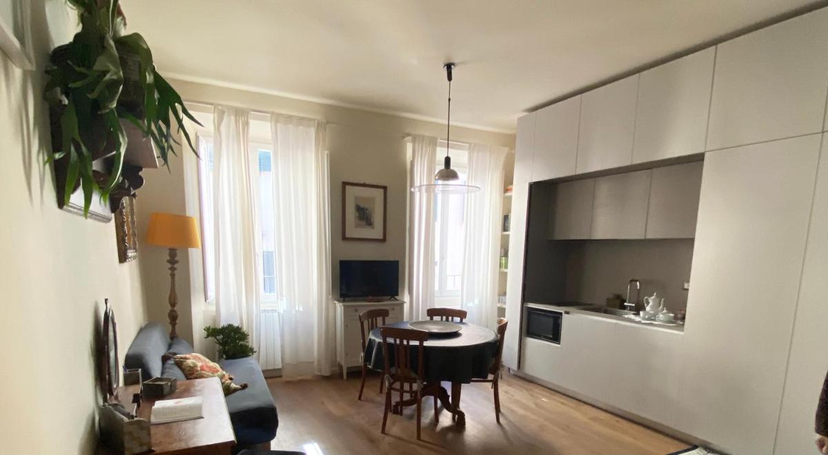 La Torre - Housity