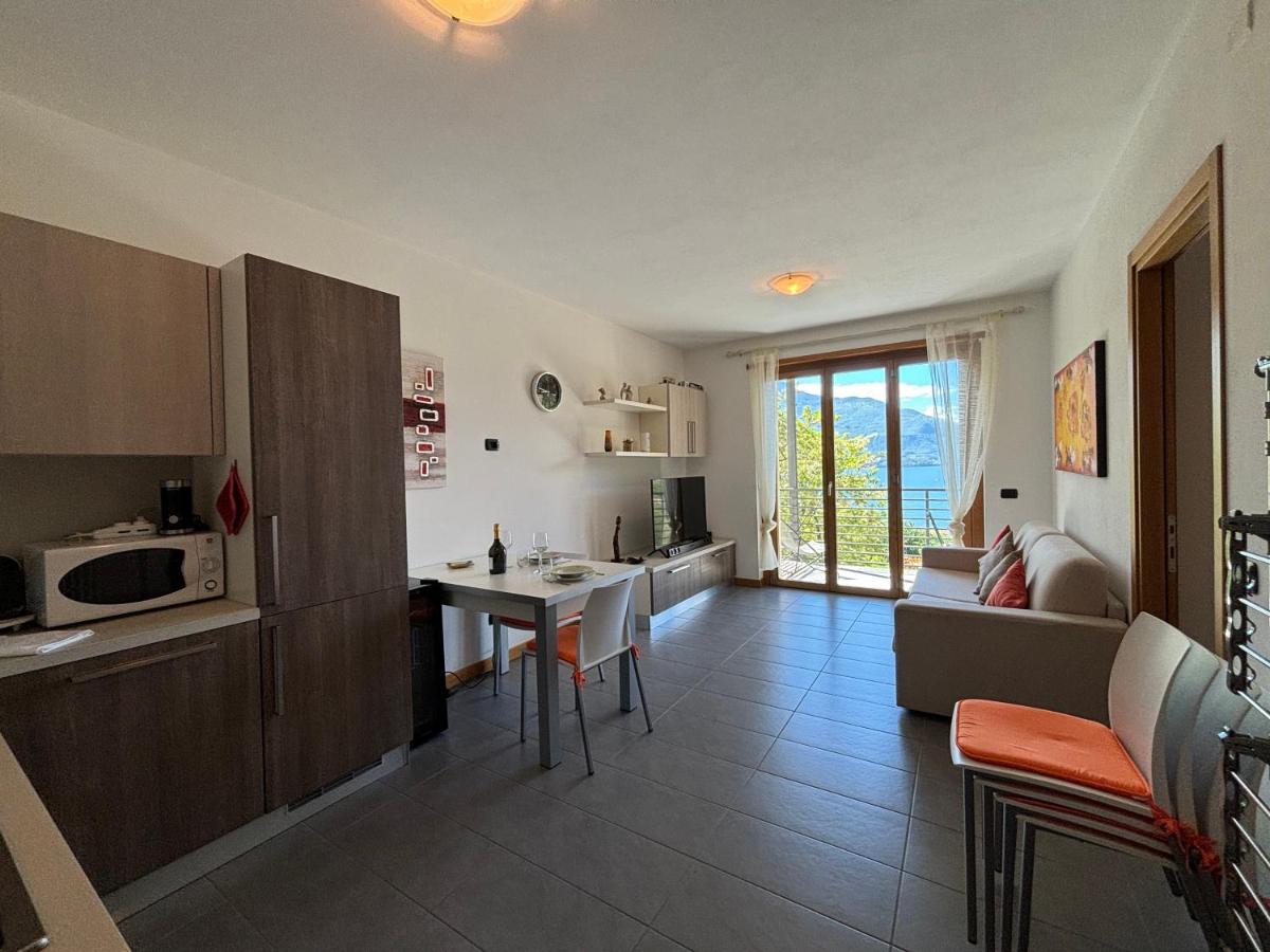 Stella House, swimming pool Gera Lario - Larihome A68 - Housity