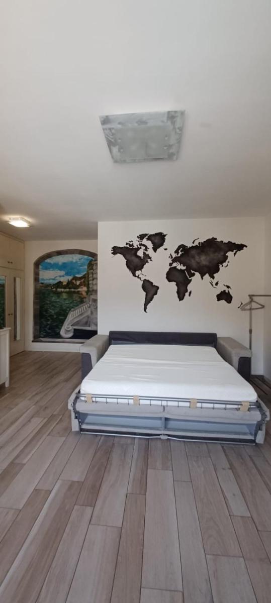 Casa di Sofia e Oscar Lago di Como Canzo - Housity