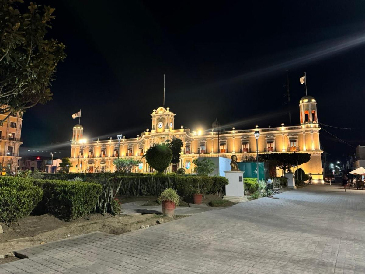 Hotel El Mexicano Tepic Centro - Housity