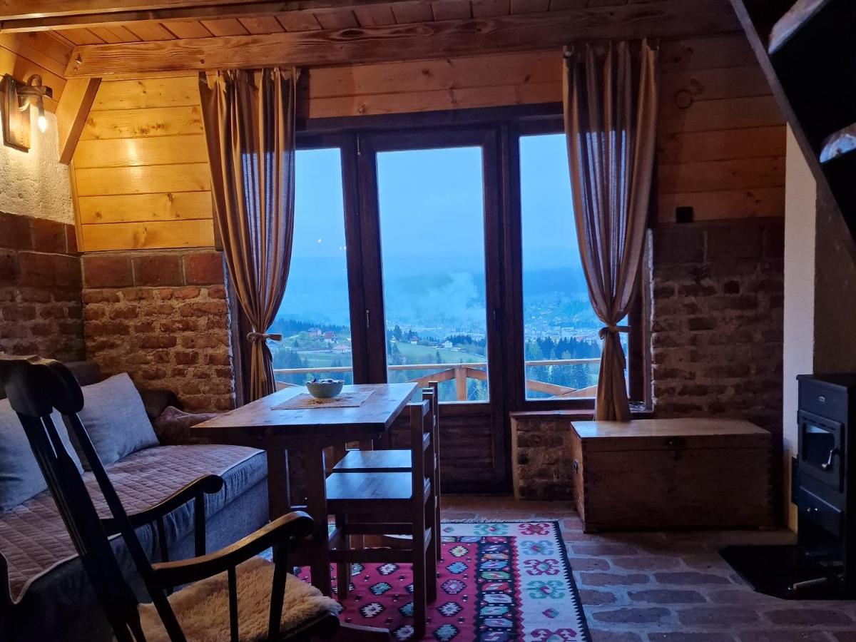 Vikendica Tromedja Pale - Housity
