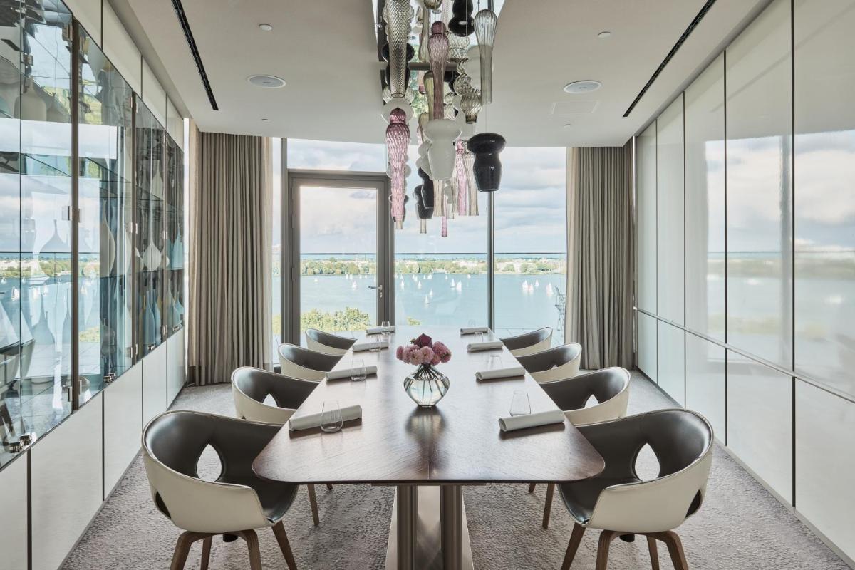 Galeriebild der Unterkunft The Fontenay Hamburg in Hamburg Galeriebild der Unterkunft The Fontenay Hamburg in Hamburg