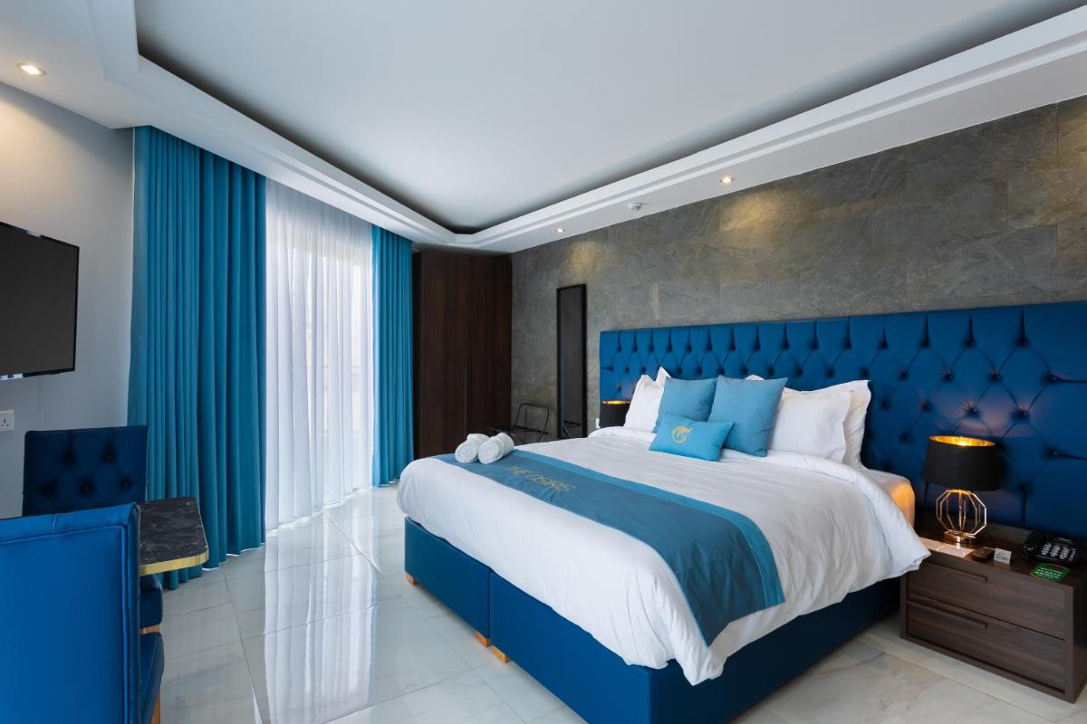 THE OSIRIS Guesthouse - Housity