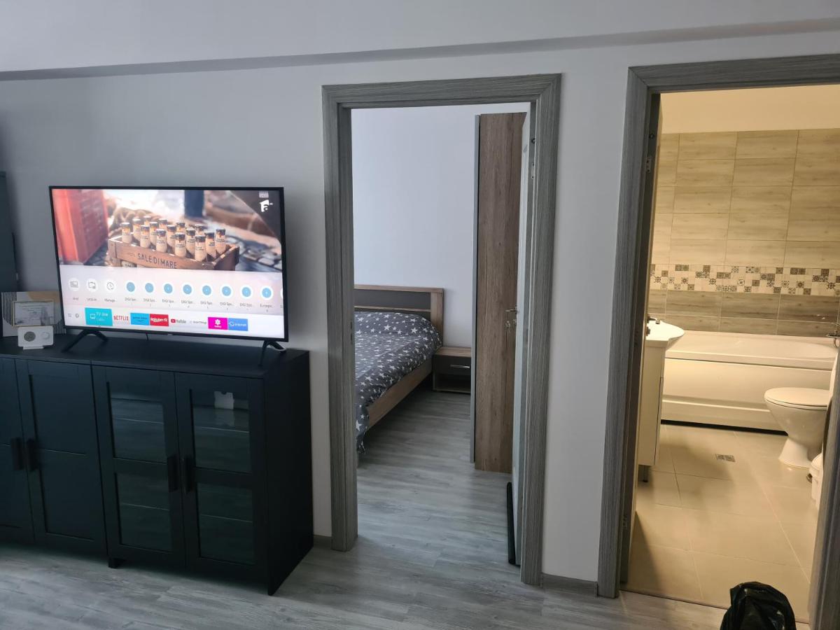 Luxury Mall III apartments - Housity