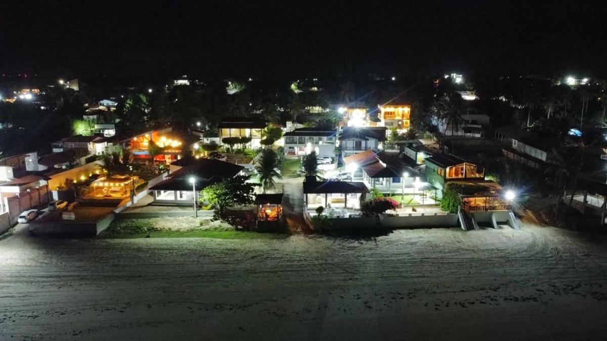 Triplex Beach House - Housity