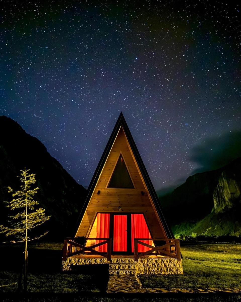 Silence House - Housity