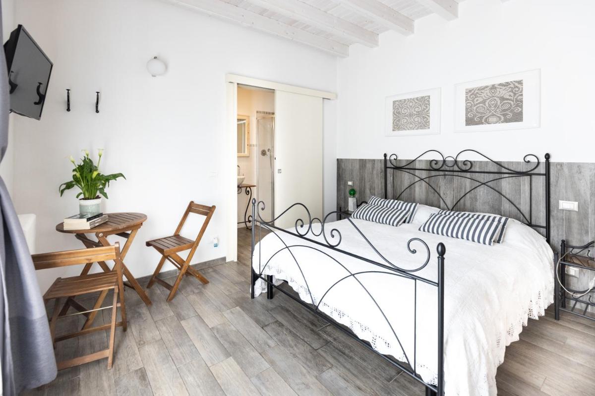 B&B Residenza Marina - Housity