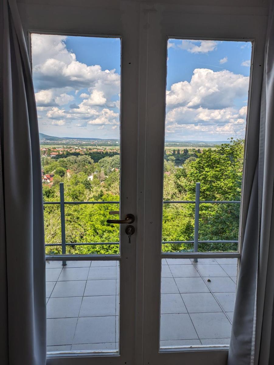 Páratlan Panoráma Kisház - Housity