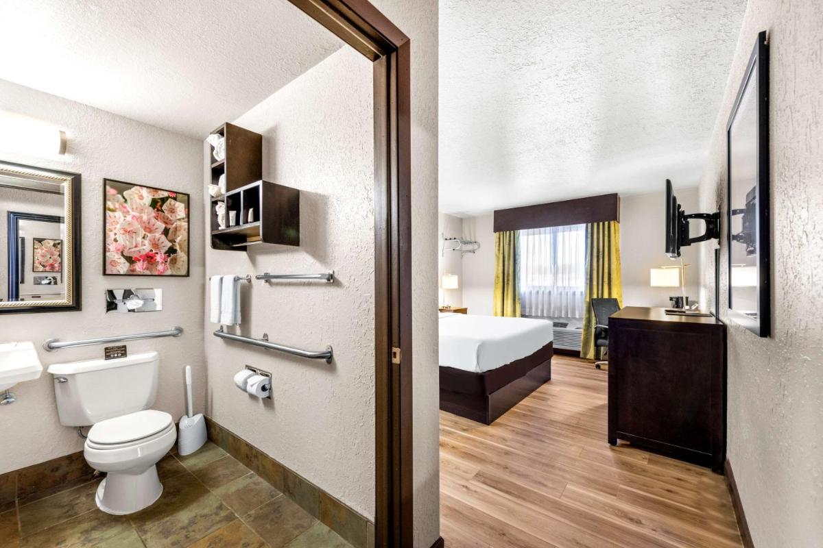 Americas Best Value Inn Marquette - Housity