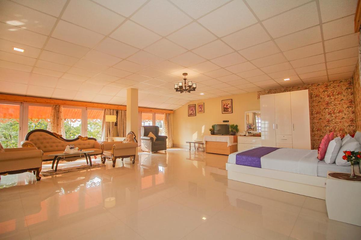 Mount Queens Hill Resort & Spa - Housity