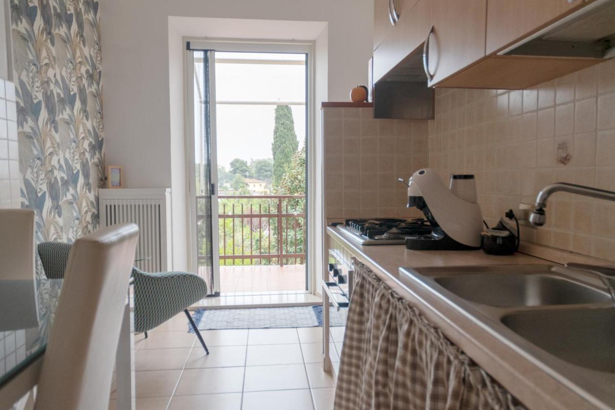 I Lecci Guesthouse - Housity