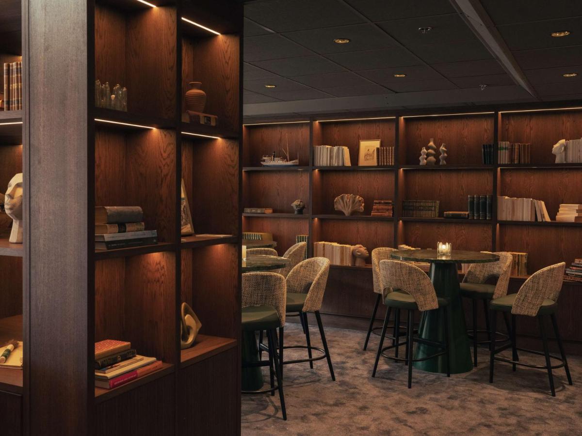 Best Western Plus John Bauer Hotel - Housity