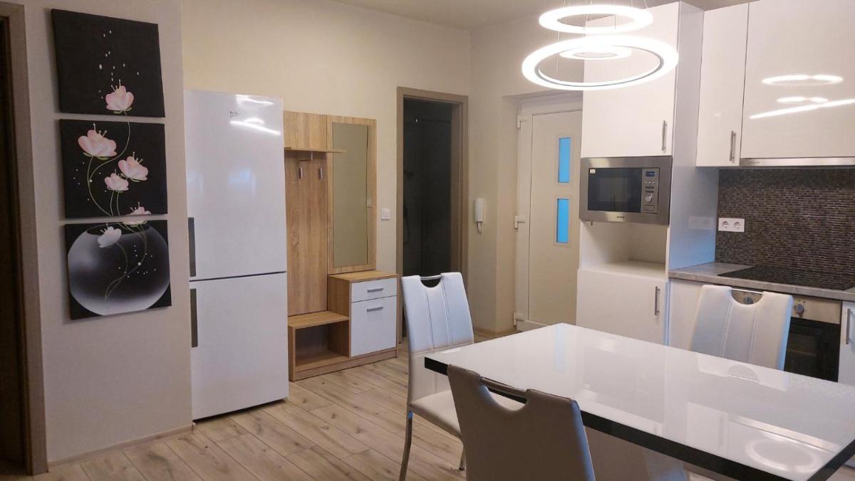 Hajnal apartman - Housity