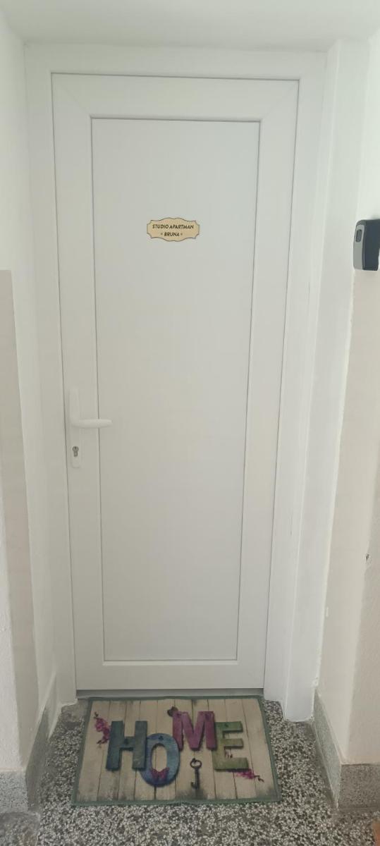 Studio apartman Bruna - Housity