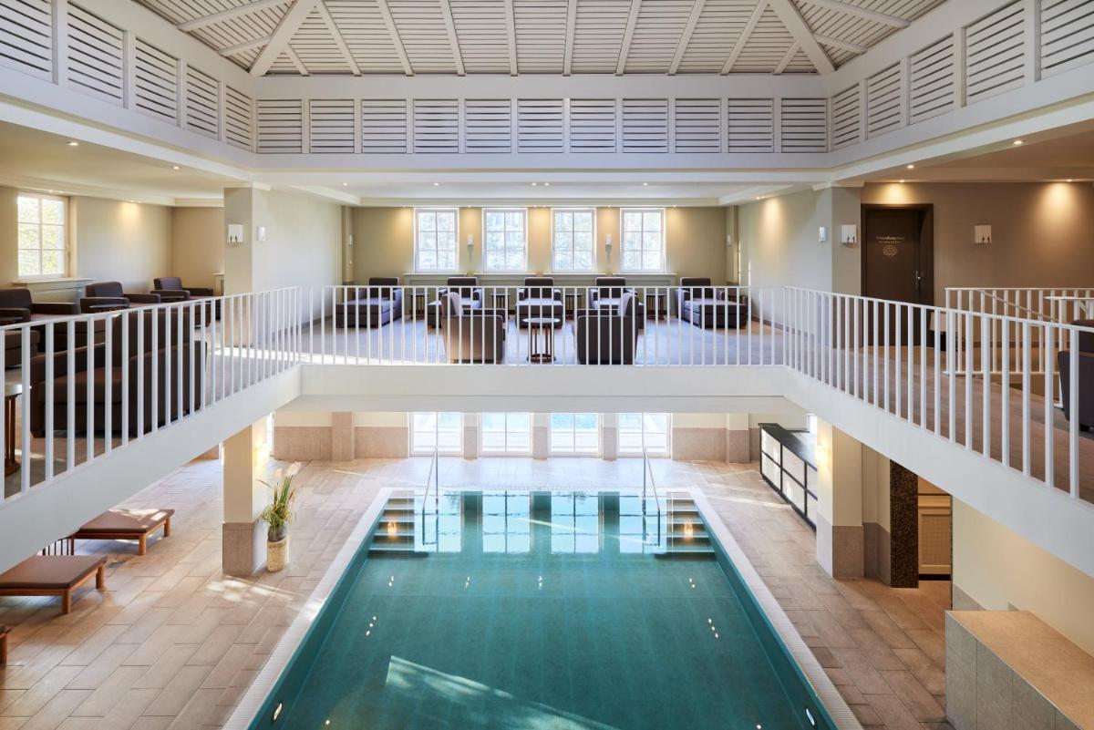 Der Swimmingpool an oder in der Nähe von Strandhotel Zingst
