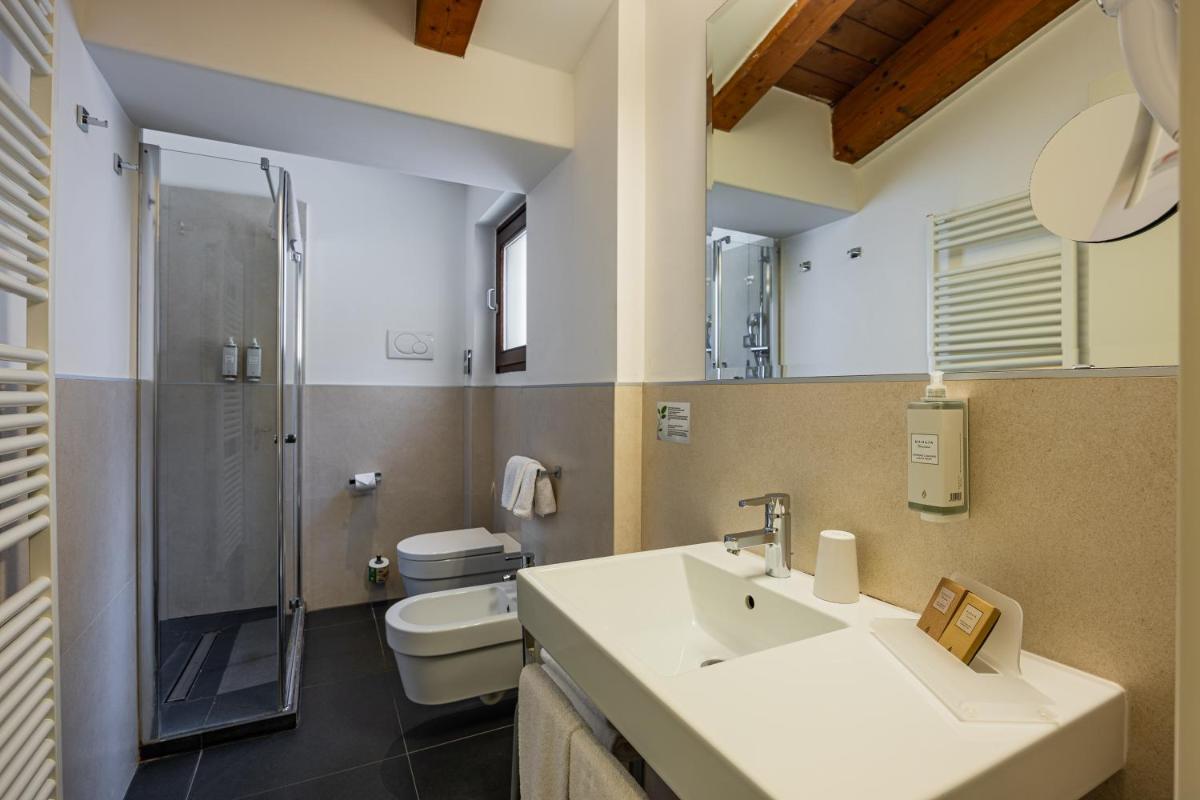 Best Western Plus Hotel De Capuleti - Housity