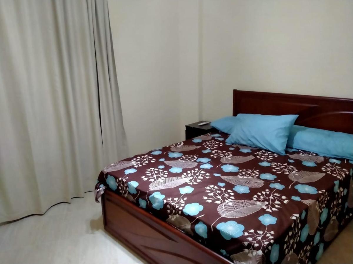 Lasirena Three-bedroom & garden family only - Housity