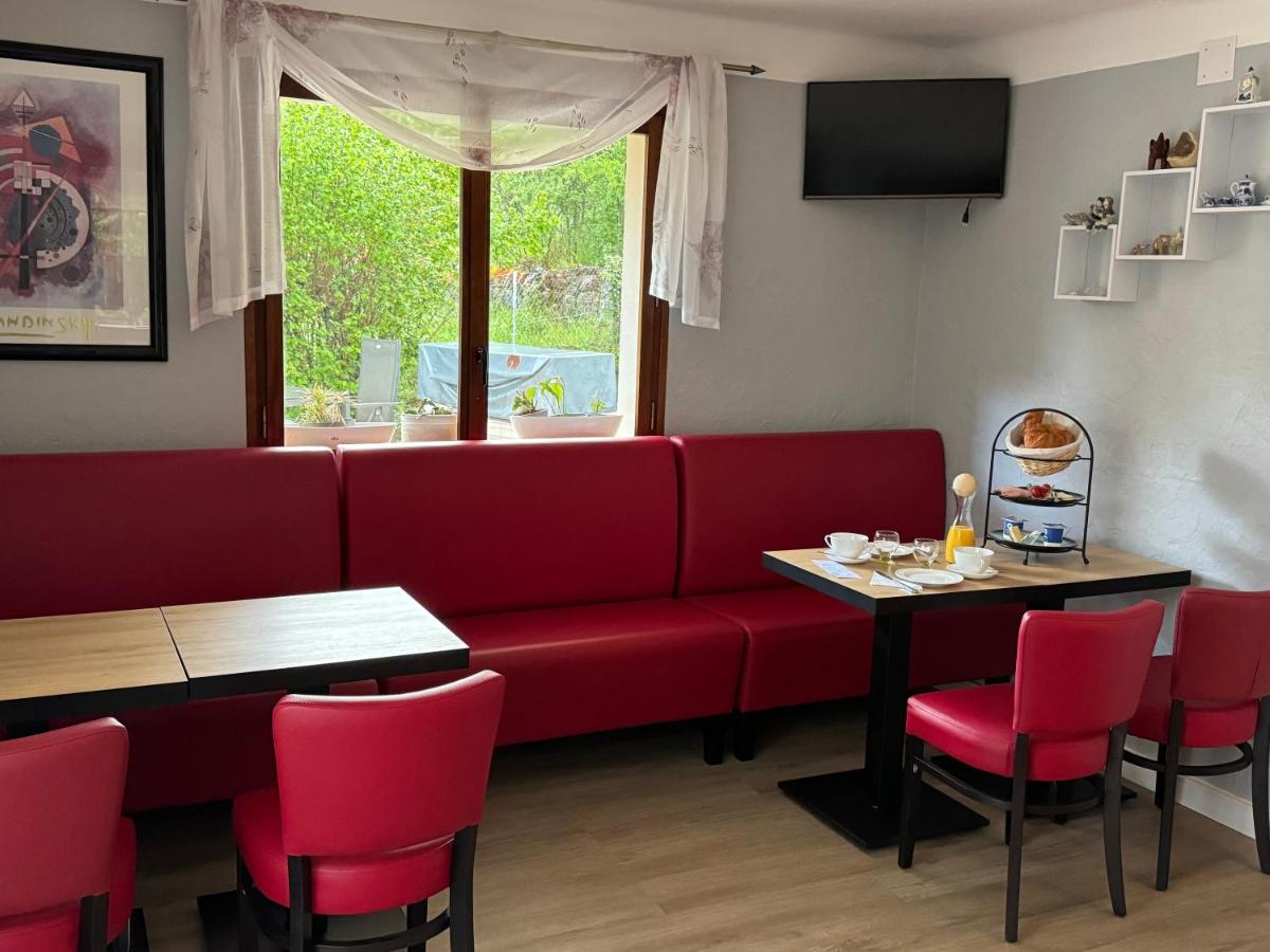 BNB Castellane Chambre d'Hotes B&B - Housity