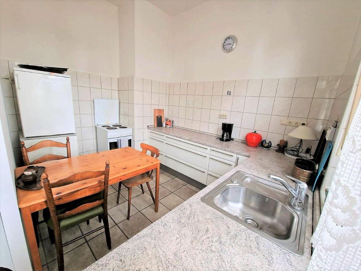 Monteurzimmer und Ferienwohnung Bergisch Gladbach - Housity