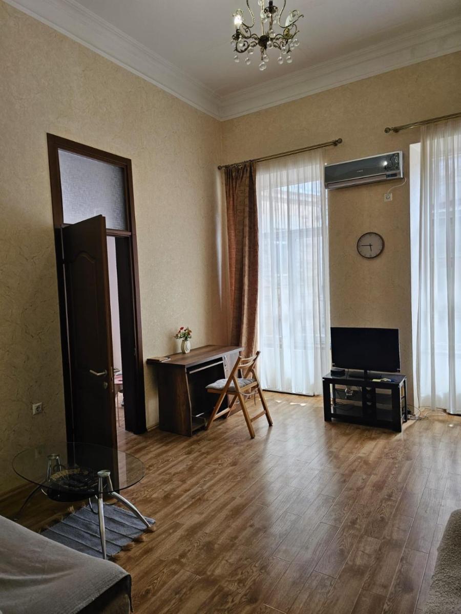 Suitetrails - Apartment near Parliament