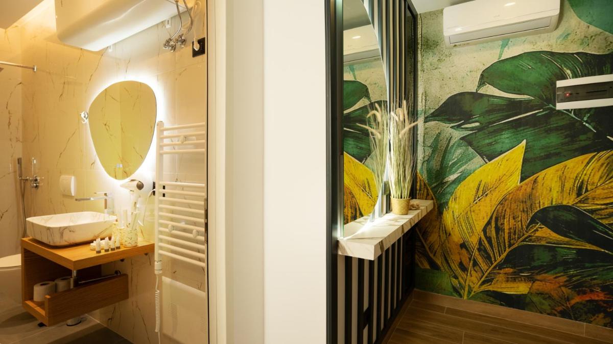 Azure sea View Apartment's - Hizvo