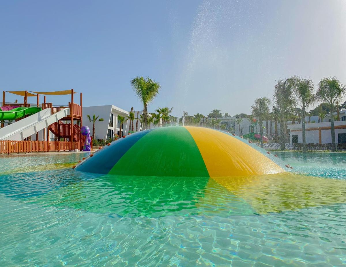Piscina en o cerca de Alannia Salou