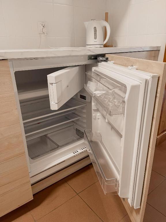 Ośrodek Wypoczynkowy LINY - Housity