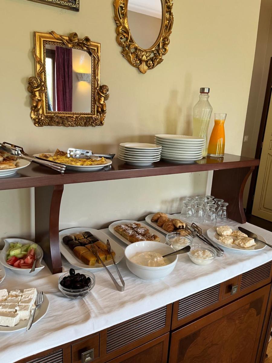 Epavlis Meteora Suites Hotel - Housity