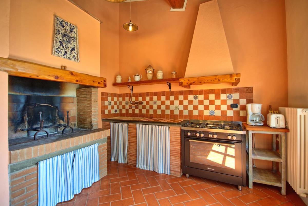 Holiday Home Casa Riccardo - Housity