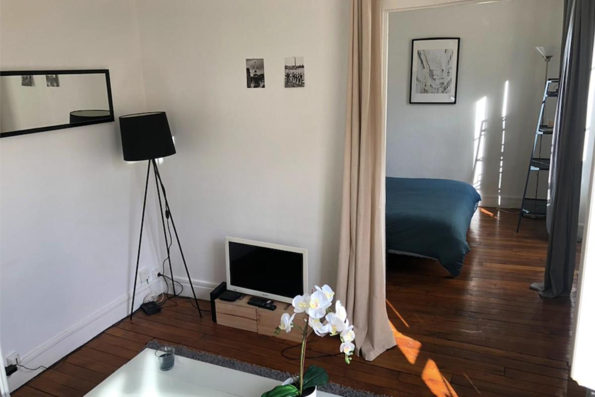 37m at 2 steps from the Place des Vosges - Housity