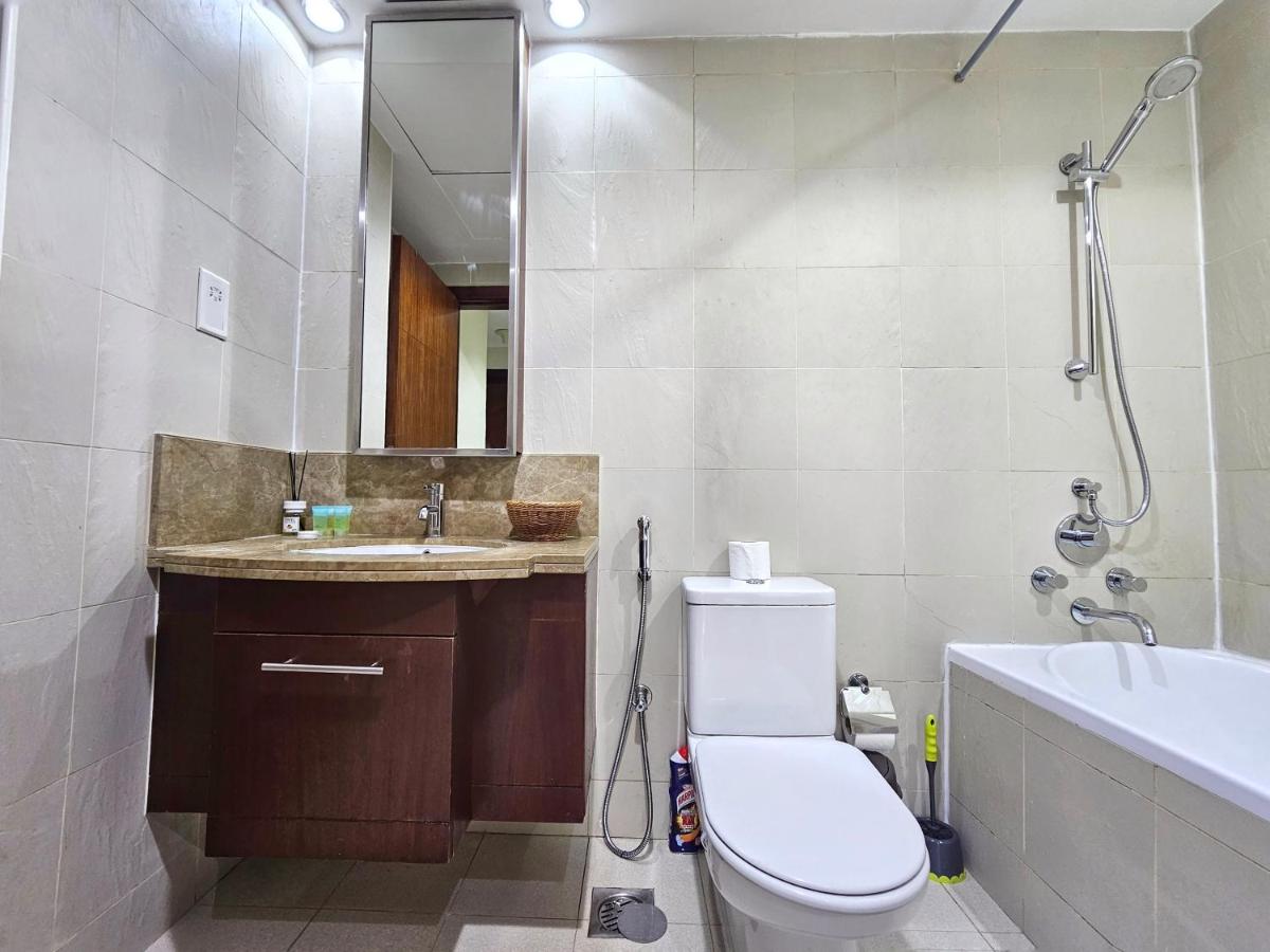 Trinity Holiday Homes - Standpoint Tower Downtown - Housity