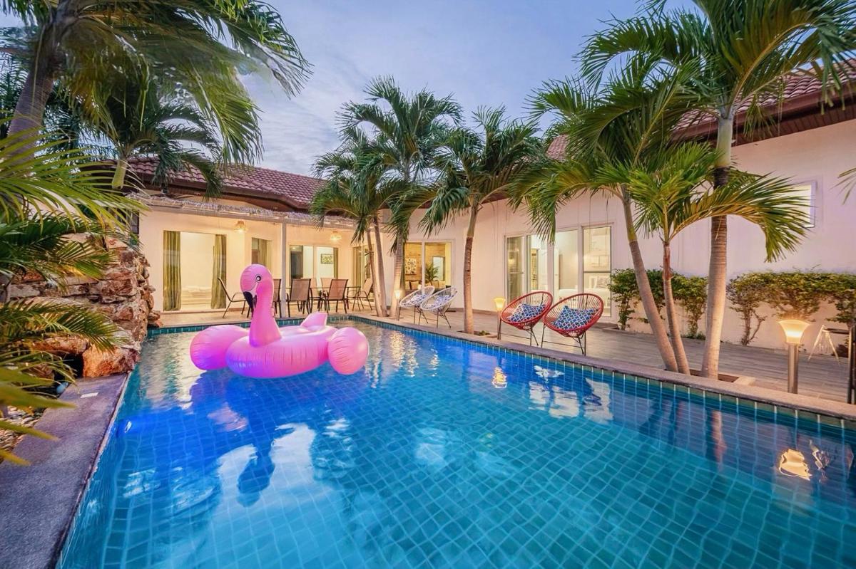 Majestic Residence Pool Villa 4 Bedrooms Private Beach - Housity