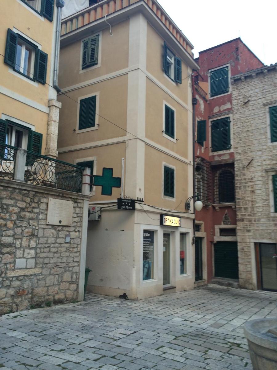 Old Town Apartment - Housity
