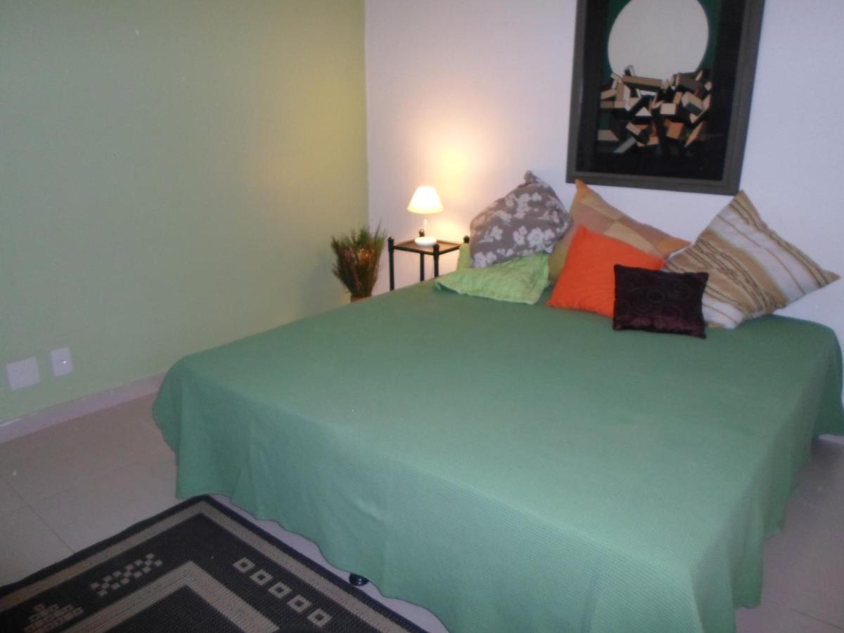 Temporada Rio Studio Lily 2 - Perto do Cristo e de Copacabana - Housity