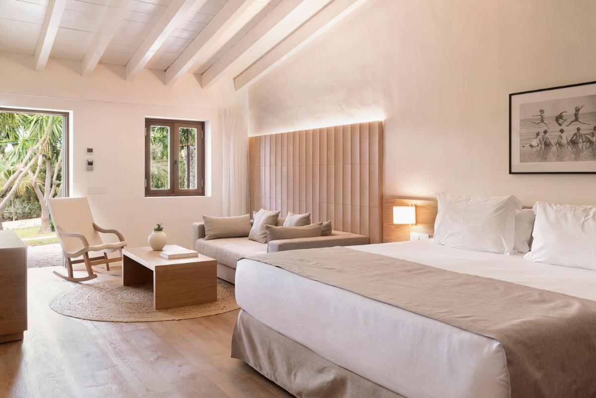 Cama o camas de una habitación en Es Figueral Nou Hotel Rural & Spa - Adults Only - Over 12
