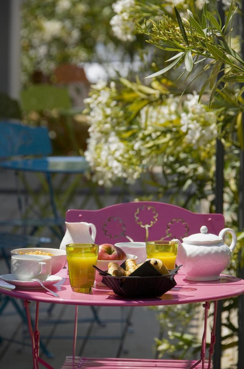 Nourriture dans l'hôtel ou à proximité