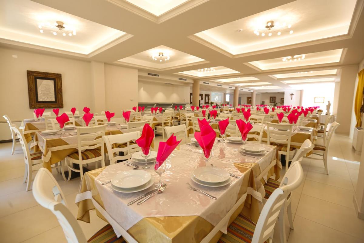 Magnificat Center - Housity