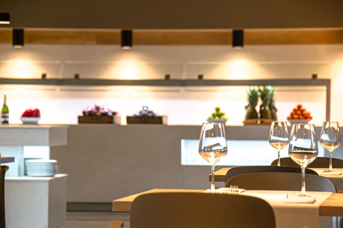 Bebidas en Hotel Marina