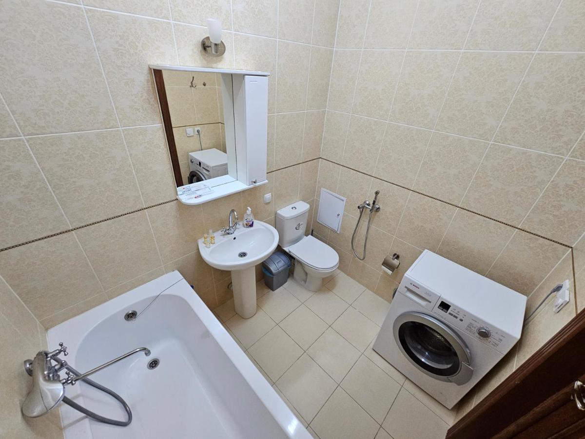 ErNaz Plus Apartments-Expo-Boulevard - Housity