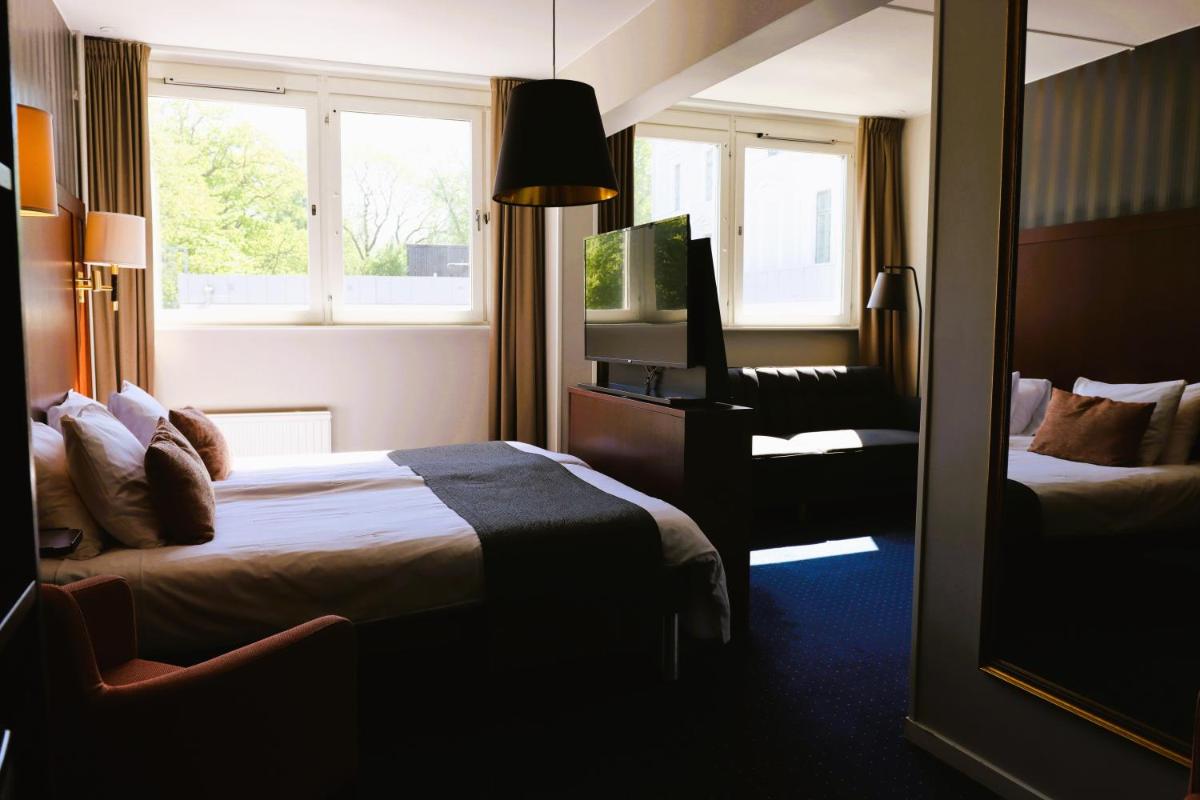 Vänerport Stadshotell i Mariestad - Housity