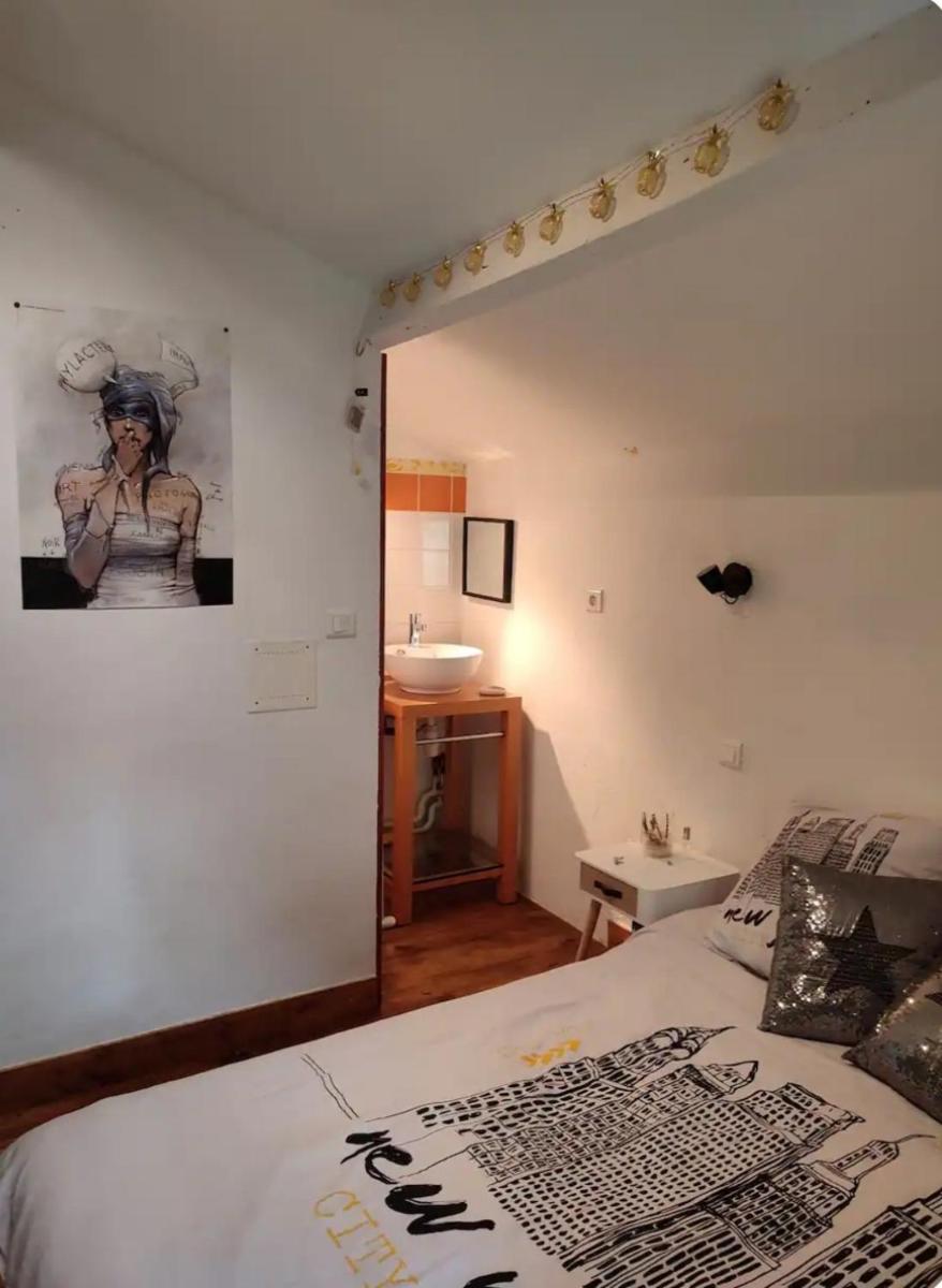 Jolie chambre d'hôtes - Housity